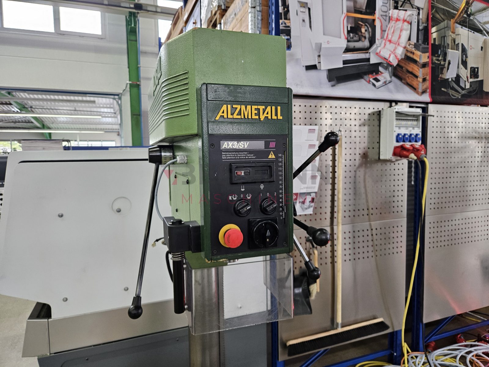 Alzmetall AX3SV Säulenbohrmaschine - Foto 4
